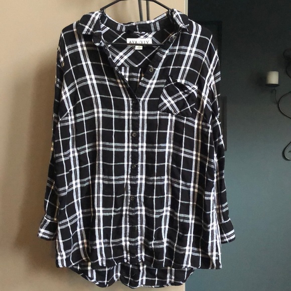 Ava & Viv Tops - Black and White Ava & Viv Plaid Flannel Button Up